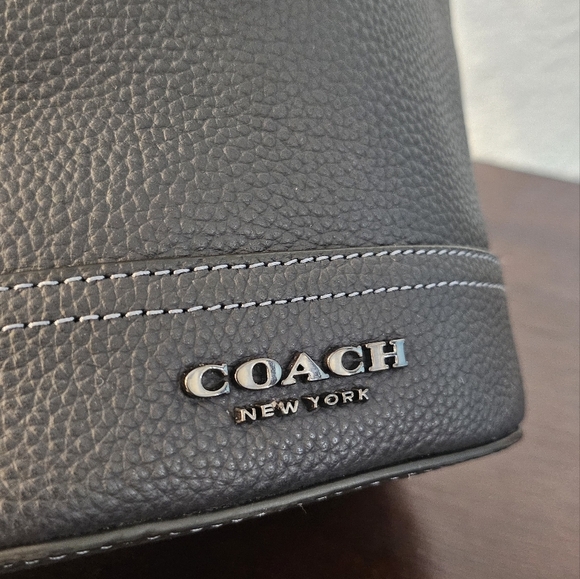 Coach Small Hudson Pack - Picture 8 of 8